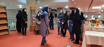 بازدید جمعی از کتابداران شهر تهران از کتابخانه ملی ایران