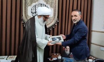 سفر یک روزه سرپرست اداره‌کل کتابخانه‌های عمومی استان تهران به ورامین/دیدار با امام جمعه شهرستان