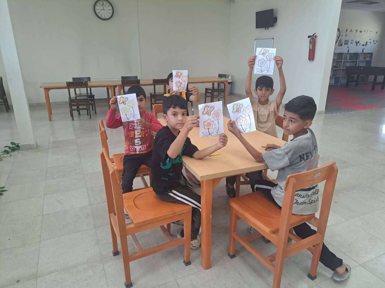 «جوانه زدن خلاقیت در روستا»؛ کتابخانه دینارآباد بروجرد پاتوق فرهنگی کودکان شد