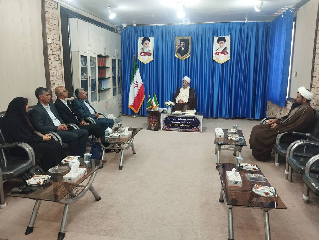 از توسعه کتابخانه‌ها تا حمایت از نویسندگان بومی؛ تأکید بر مشارکت خیرین و مسئولیت اجتماعی صنایع