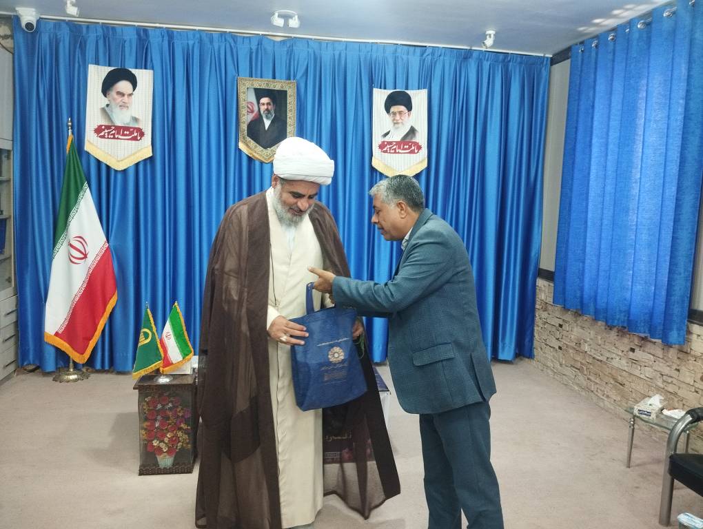 از توسعه کتابخانهها تا حمایت از نویسندگان بومی؛ تأکید بر مشارکت خیرین و مسئولیت اجتماعی صنایع