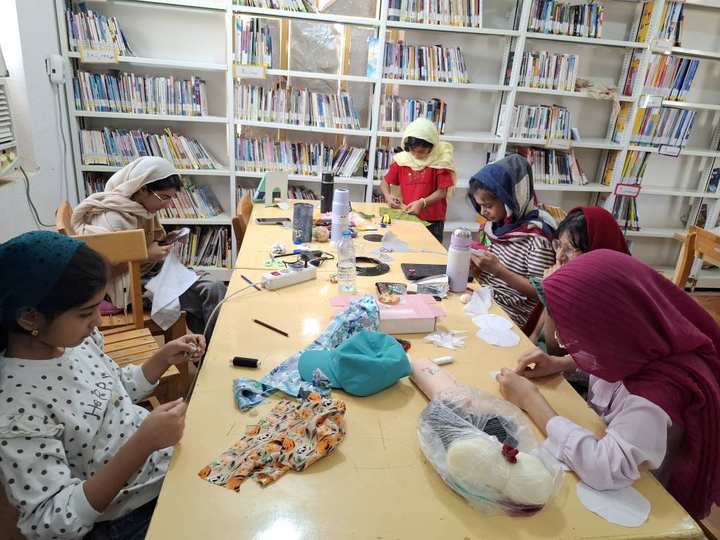 تابستانی برای ساختن، آموختن و خلاق شدن در کتابخانه‌های عمومی هرمزگان