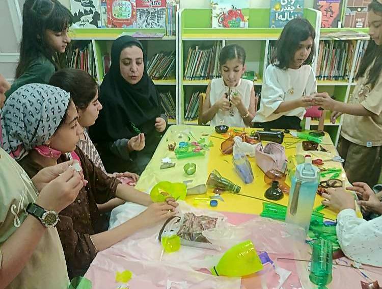 تابستانی برای ساختن، آموختن و خلاق شدن در کتابخانه‌های عمومی هرمزگان
