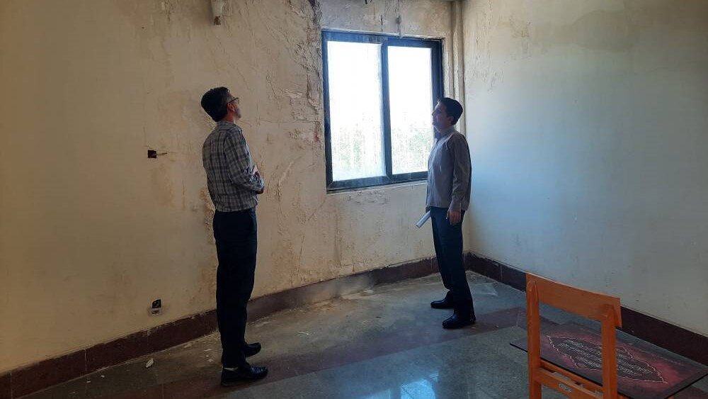 دبیر کمیته برنامه‌ریزی شهرستان اسلام‌آباد غرب از کتابخانه‌های عمومی بازدید کرد