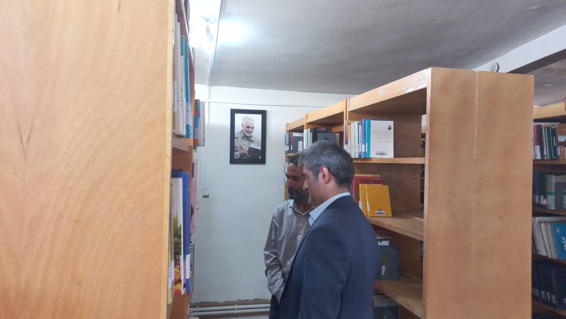 بررسی روند خدمت‌رسانی و وضعیت کتابخانه‌ها در سفر سرپرست اداره‌کل خراسان جنوبی