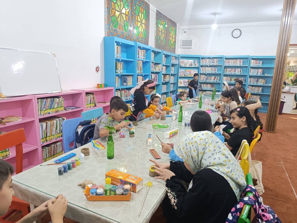 «آفتاب کتاب»؛ تابستانی برای یادگیری، خلاقیت و مهارتآموزی در سلماس