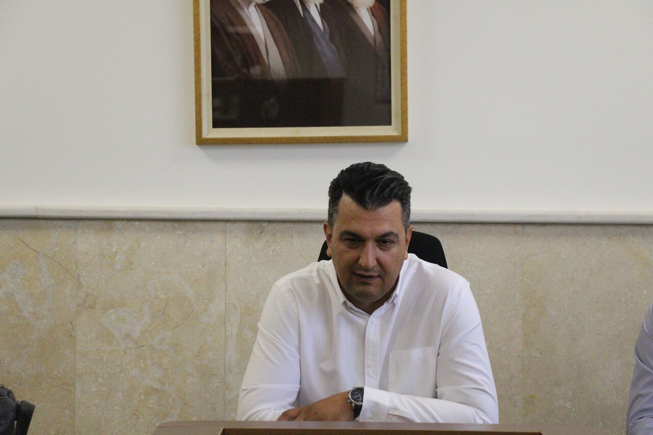تخصیص یک دستگاه خودرو به عنوان کتابخانه سیار در روستای مرتضی گرد بخش آفتاب