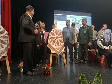 رونمایی سه کتاب در شهرستان تنکابن
