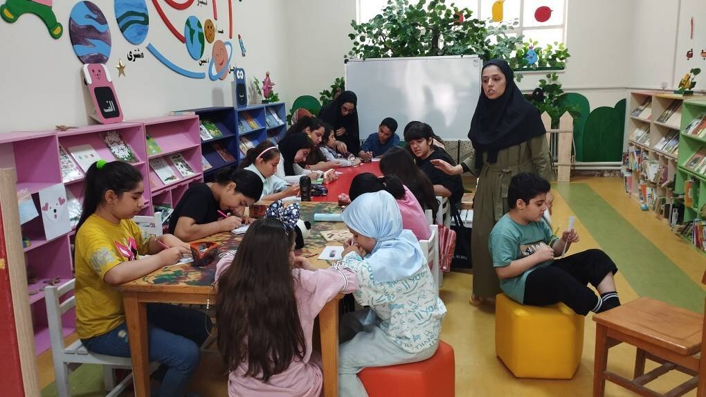 پیوند کتاب، آموزش و مهارت در برنامه‌های فرهنگی کتابخانه‌های عمومی کرمانشاه