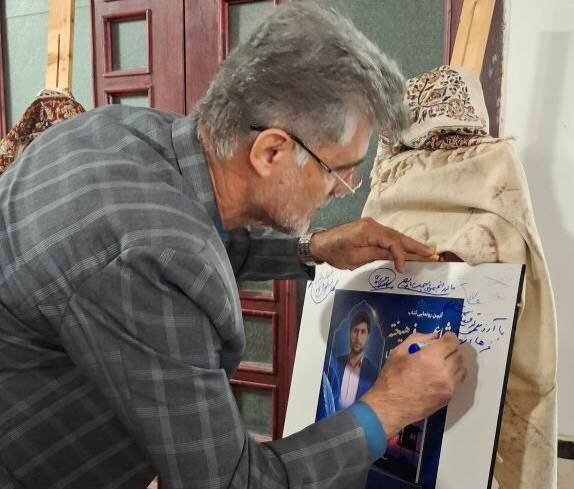 رونمایی از «آئینههای مات»، «سرباز دلبسته» و «همش تره صدا زنوم» در تنکابن