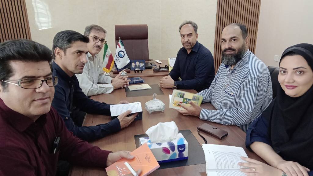 «بحران آب را دریاب» در کتابخانههای عمومی لرستان؛ از نشستهای مطالعاتی تا کارگاههای هنری