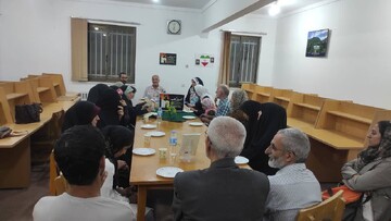 نقد و بررسی کتاب در قالب سلسله‌نشست‌های شریان کتاب