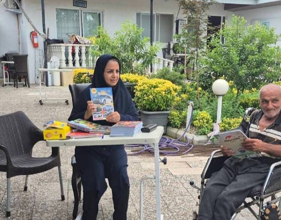 کتابدار کتابخانه کوثر سلمانشهر روایتهای نسل دیروز را مرور کرد