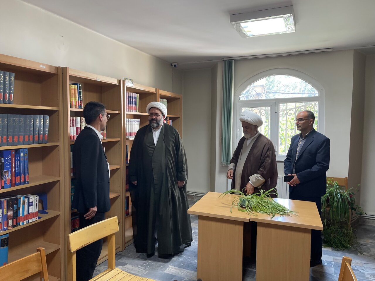 توسعه همکاری کتابخانههای عمومی و ستاد اقامه نماز جمعه برای ترویج فرهنگ مطالعه در رودبار قصران