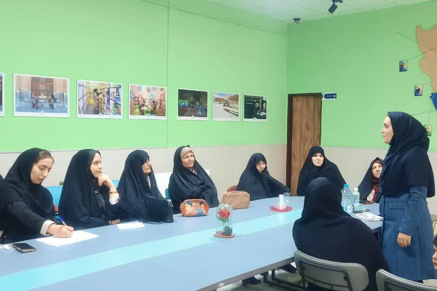 برنامههای فرهنگی، آموزشی و هنری در کتابخانه امام حسن مجتبی (ع) شهر زاویه