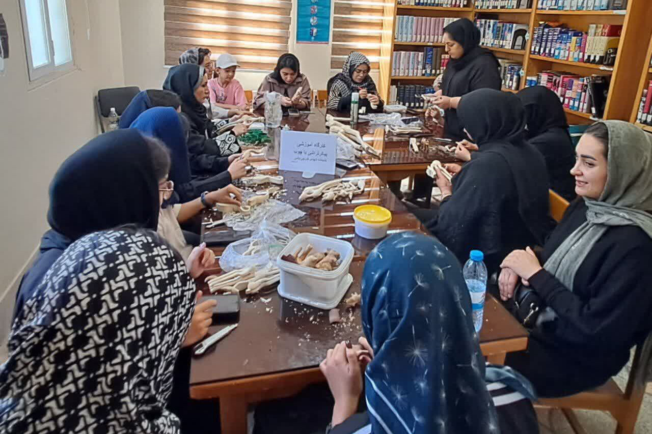 برنامههای فرهنگی، هنری و کتابمحور در کتابخانه شهدای قورچیباشی
