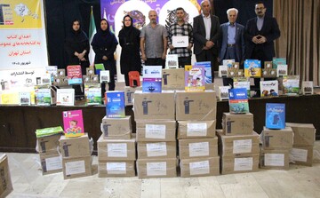 اهدای ۱۸۲۰۰ جلد کتاب به کتابخانه‌های عمومی استان تهران با مشارکت بنیاد قلمچی