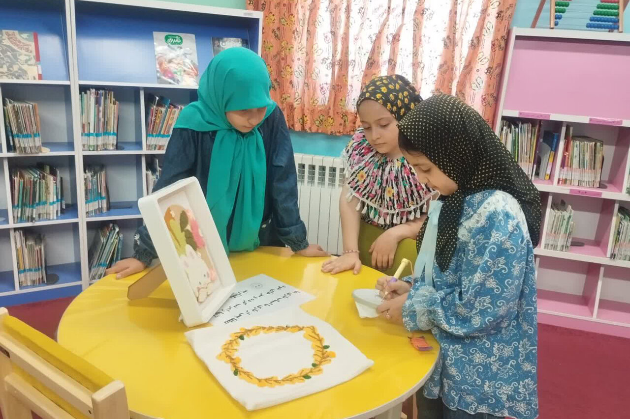 تابستان در کتابخانه دکتر حصیبی اراک تعطیل نیست