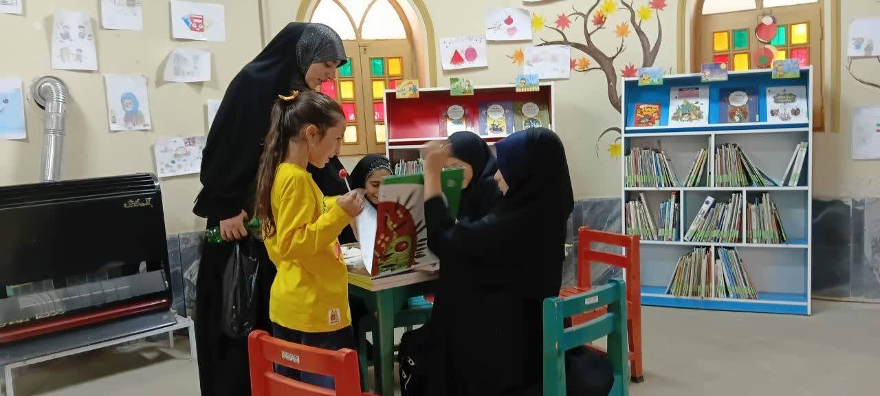 از آموزش مهارت‌های امدادی تا ترویج فرهنگ مطالعه در کتابخانه‌های لرستان
