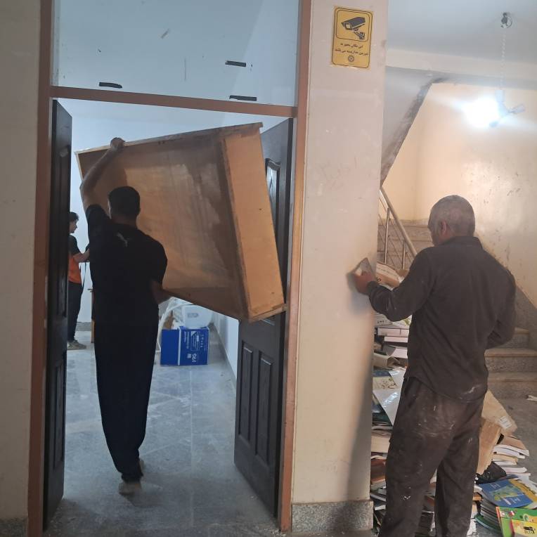 بازدید مجدد مدیرکل کتابخانههای عموم خوزستانی از روند تکمیل پروژه مرکز مبادله کتاب