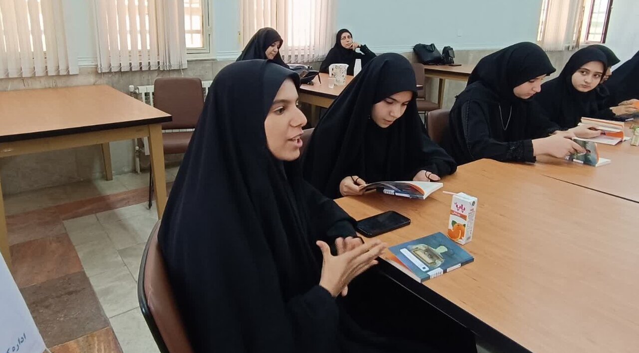 بانوان و اعضای کودک و نوجوان محور فعالیتهای فرهنگی کتابخانههای ملارد