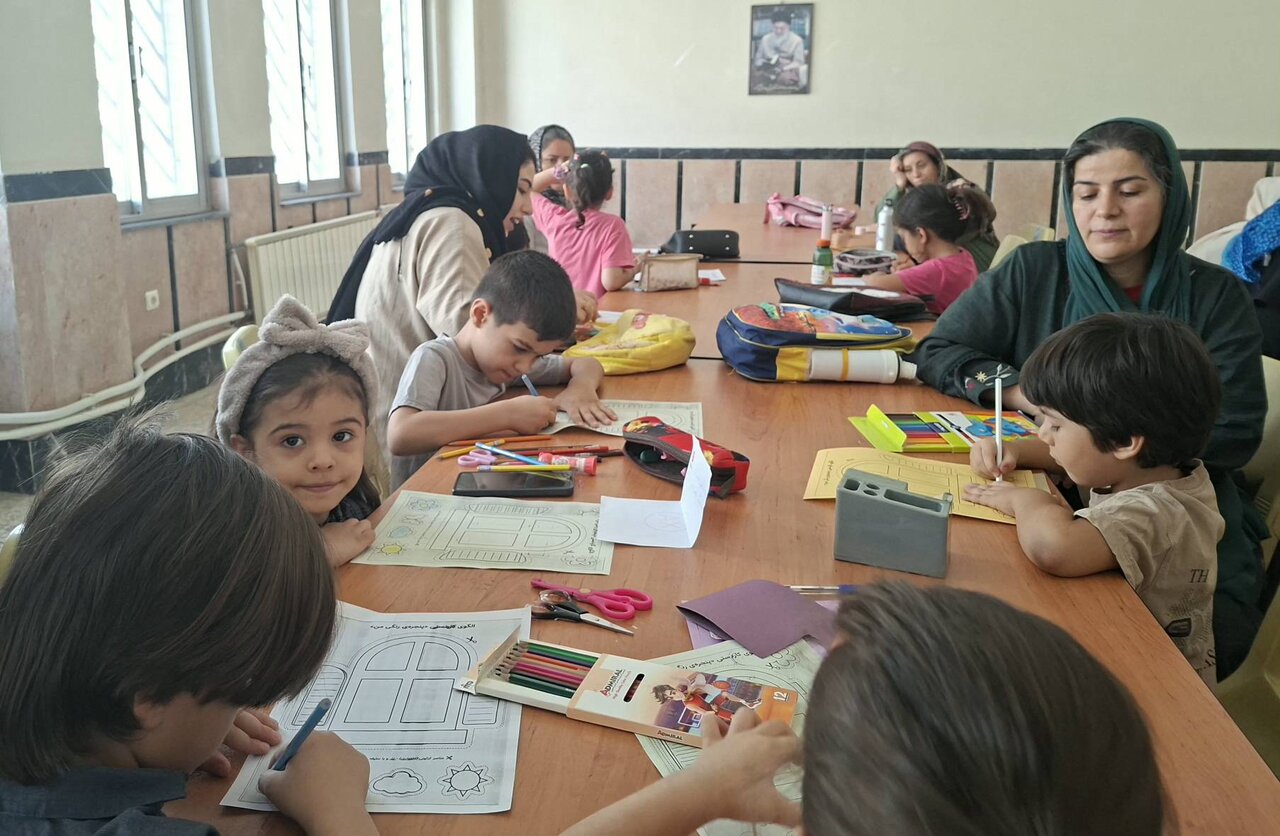 «پنجره‌ای رو به ظهور»؛ روایت کودکانه انتظار در کتابخانه شهید احمدی روشن