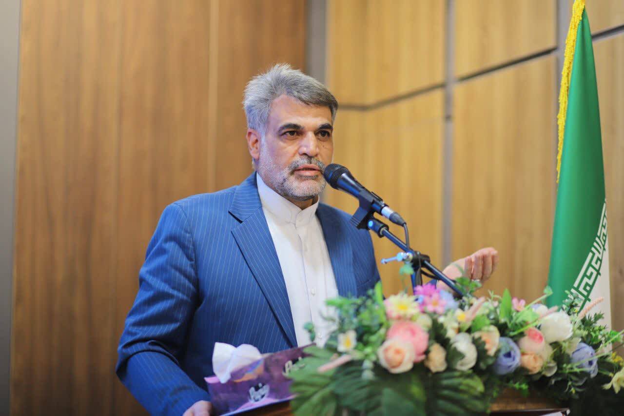 آیین تجلیل از خبرنگاران و فعالان روابطعمومی شهرستان بهار برگزار شد