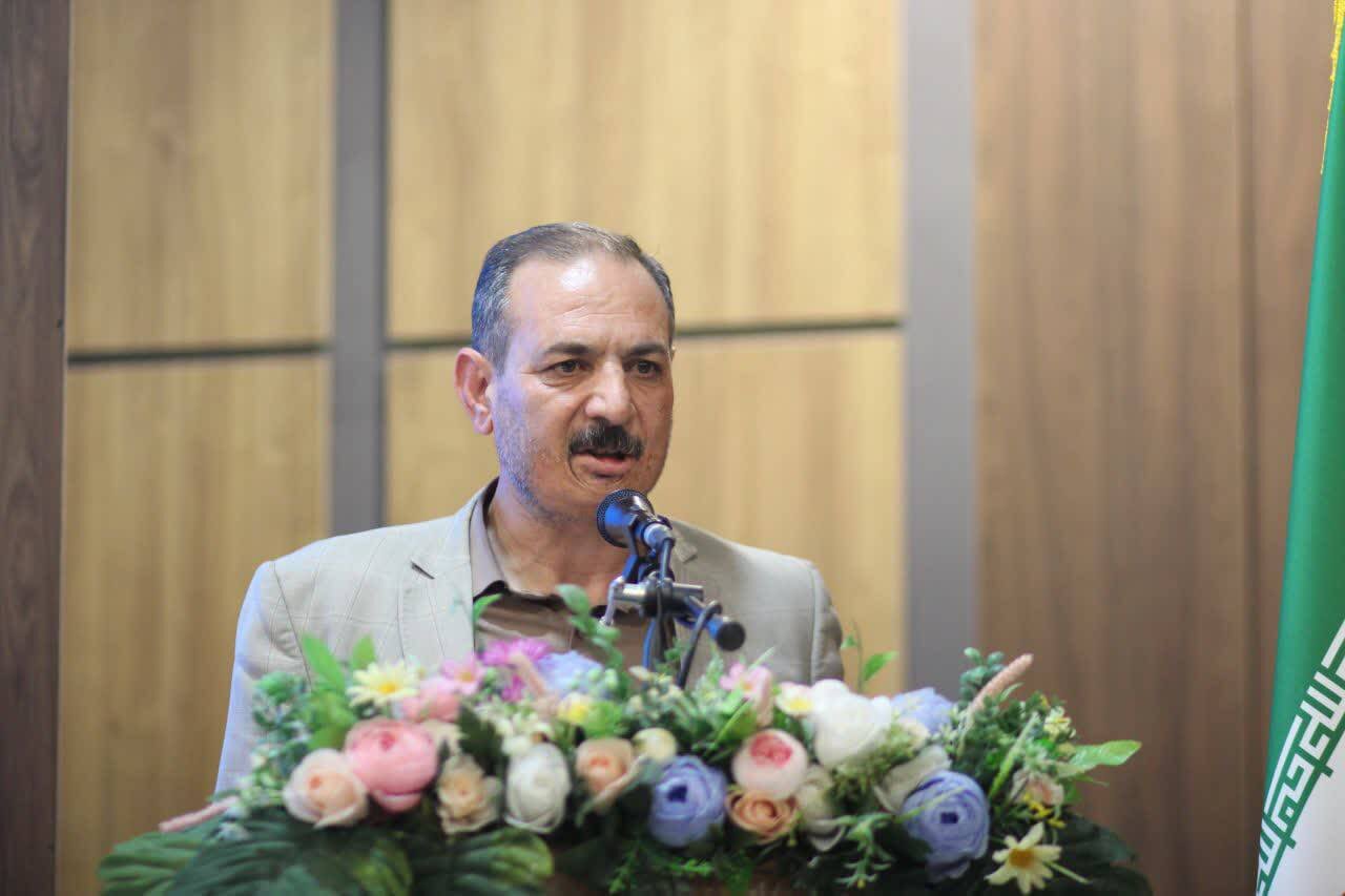 آیین تجلیل از خبرنگاران و فعالان روابط‌عمومی شهرستان بهار برگزار شد