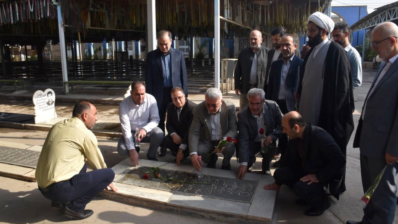 تجدید میثاق مسئولان و مدیران دستگاههای اجرایی خوزستان با آرمانهای شهدای انقلاب اسلامی