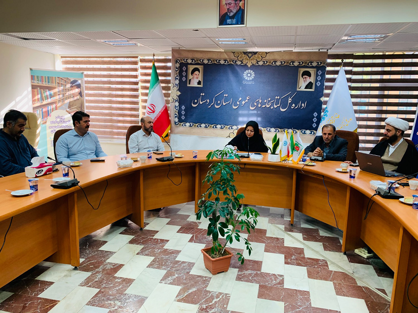 میز خدمت بنیاد شهید و امور ایثارگران در اداره‌کل کتابخانه‌های عمومی استان کردستان برپا شد