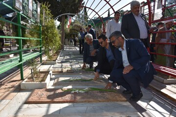 گلیاران مزار شهدا فارس