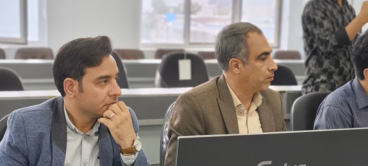 برگزاری نشست خبری رییس اداره کتابخانه‌های عمومی شهرستان گلپایگان با جمعی از خبرنگاران شهرستان