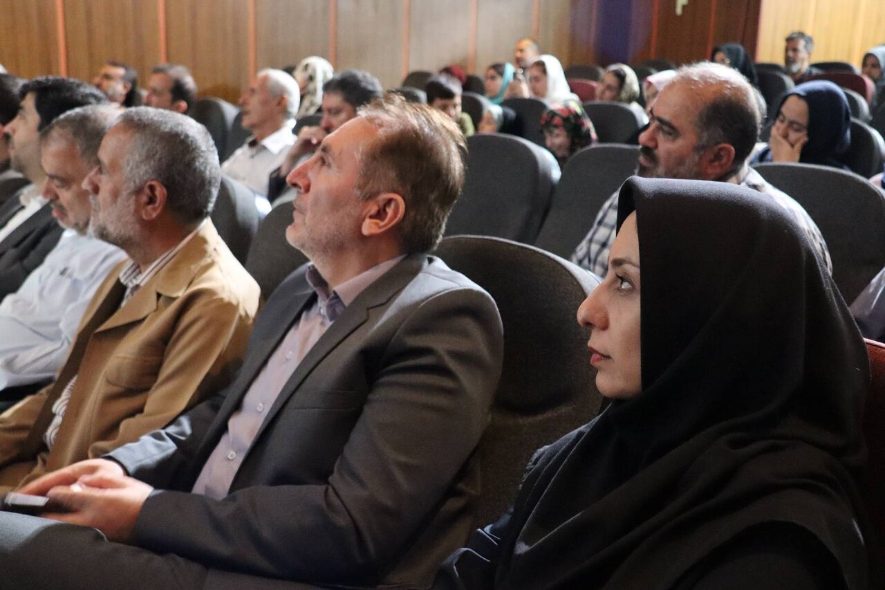 رونمایی از «تا بهمن سیگار نمیکشم»؛ روایت سالهای اسارت آزاده سرافراز قزوینی