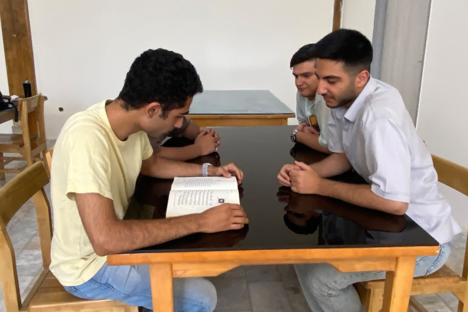 ترویج کتاب و کتابخوانی به همت کتابخانه علامه طباطبایی محلات