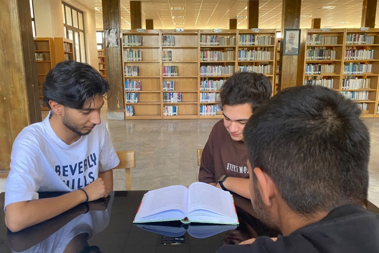 ترویج کتاب و کتابخوانی به همت کتابخانه علامه طباطبایی محلات