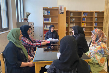 کتابخانه علامه طباطبایی محلات (4).jpg