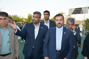 آیین افتتاح کتابخانه شیخ عبدالرزاق ابونجمی شهر خنج