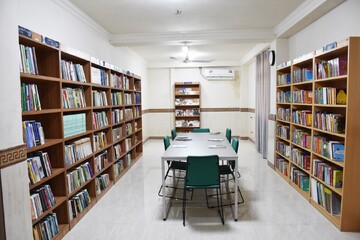 کتابخانه عمومی «شیخ عبدالرزاق ابونجمی» شهر خنج استان فارس