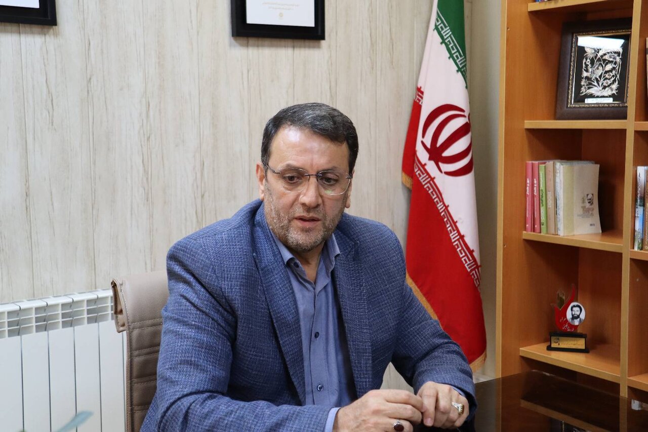 دیدار فرماندار قزوین با مدیرکل کتابخانههای عمومی استان قزوین