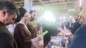 میز خدمت اداره کل کتابخانه های لرستان