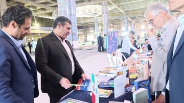 میز خدمت اداره کل کتابخانه های لرستان