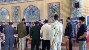 میز خدمت اداره کل کتابخانه های لرستان