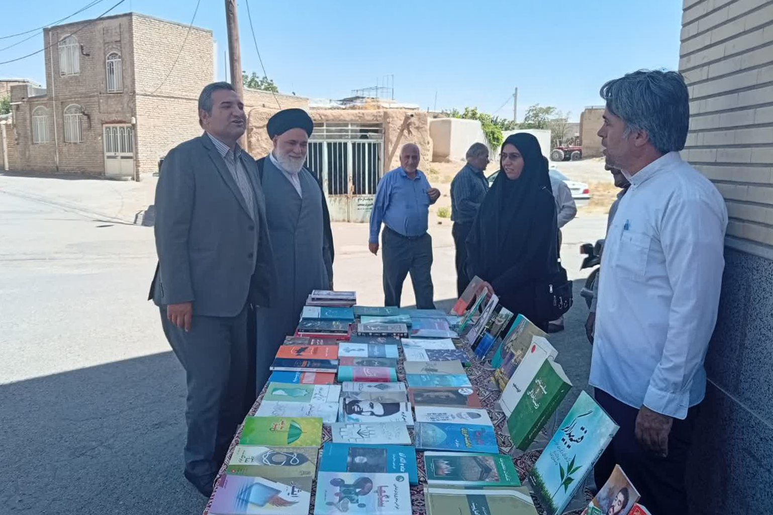 بزرگداشت هفته دولت در کتابخانه‌های عمومی استان مرکزی