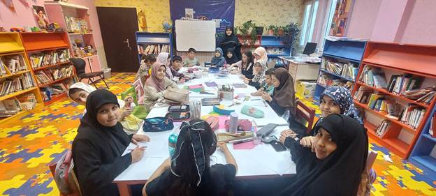 توسعه دانایی در کتابخانههای عمومی استان تهران با برنامههای کتاب محور