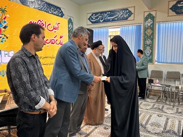 از کتاب تا بازی و نشاط؛ «لیگ کتاب‌بازی» مهمان نصرآباد تفت شد
