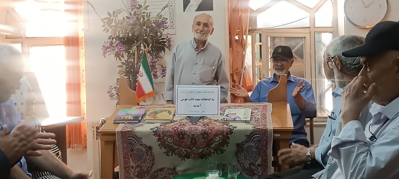 برگزاری نشست ادبی «محفل مجلس ماه» در کتابخانه عمومی شهید ثالث مهستان