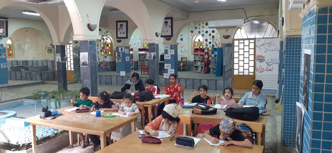 رونق فعالیت‌ها در کتابخانه‌های عمومی لرستان همزمان با هفته دولت و ایام ولادت پیامبر اکرم (ص)
