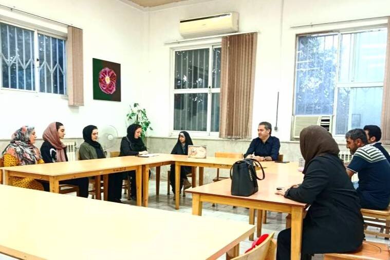 محفل ادبی «رقعه حاجت» در کتابخانه عمومی نوکنده برگزار شد
