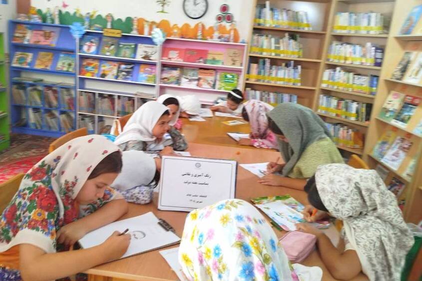 کتابخانه حکمت دهنه برنامه‌های فرهنگی هفته دولت را برگزار کرد
