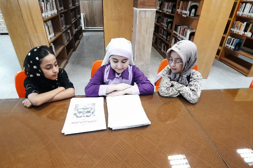 اجرای برنامه‌های فرهنگی آموزشی در کتابخانه سلمان ساوجی ساوه